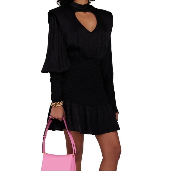 NWT Farm Rio Heart Neckline Mini Dress Smocked Skirt Ruffle Black Sz S reg $220 - Picture 4 of 10